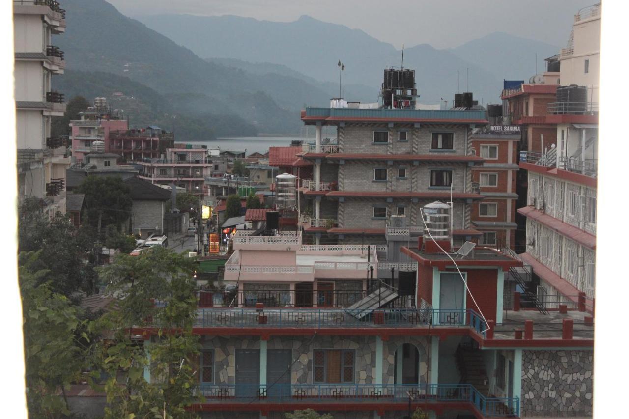 Hotel Snow Leopard Pokhara Ngoại thất bức ảnh