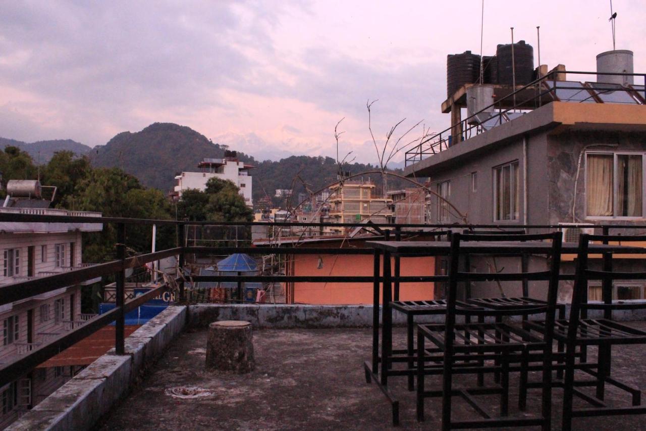 Hotel Snow Leopard Pokhara Ngoại thất bức ảnh