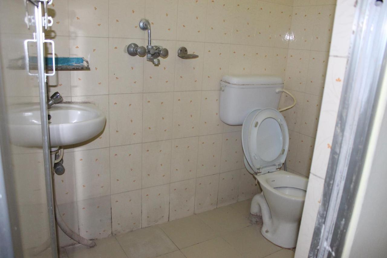 Hotel Snow Leopard Pokhara Ngoại thất bức ảnh