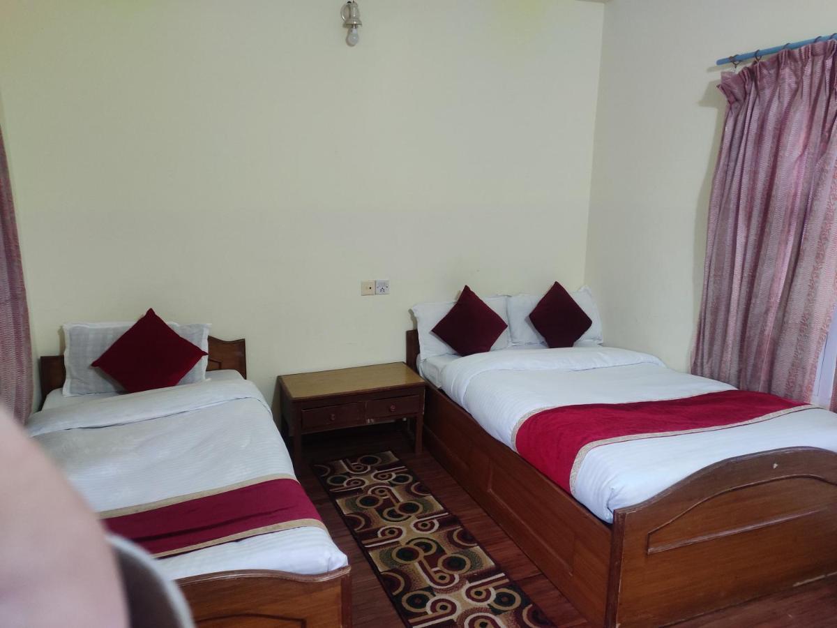 Hotel Snow Leopard Pokhara Ngoại thất bức ảnh
