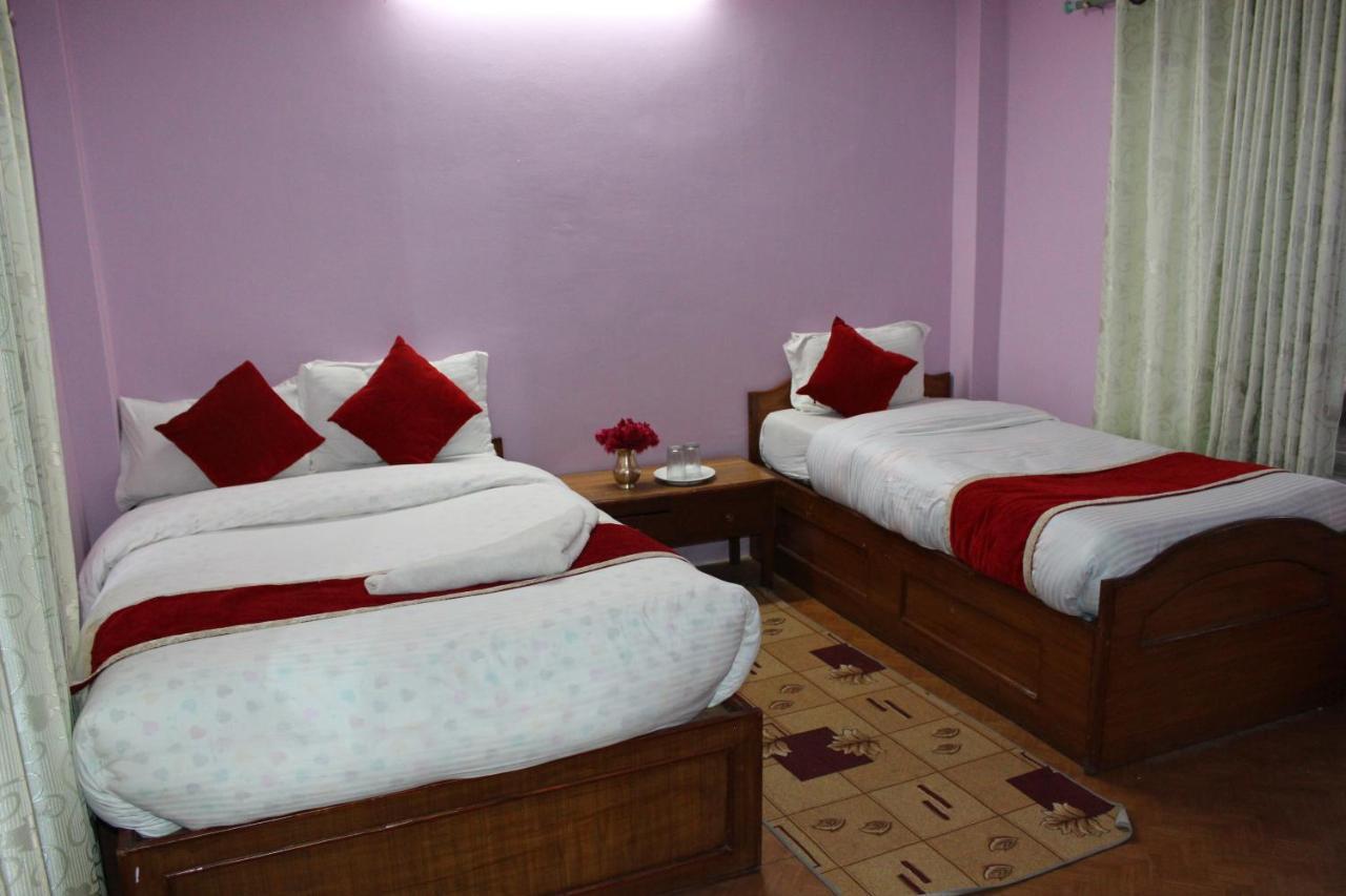 Hotel Snow Leopard Pokhara Ngoại thất bức ảnh