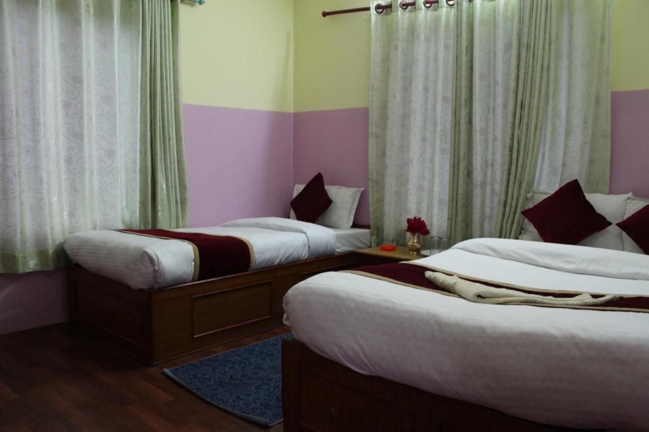 Hotel Snow Leopard Pokhara Ngoại thất bức ảnh